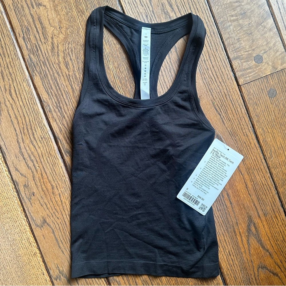 NWT Lululemon Swiftly Tech RB Tank 2.0 Race Length - Black - Size 0